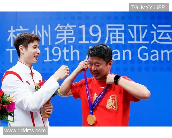 重庆羽毛球队荣登全国团队协作排行榜第五名展现团结拼搏精神