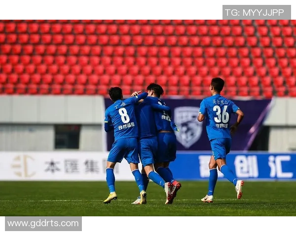 成都足球队以53分领跑奥运会积分榜展现强大实力和团队合作精神